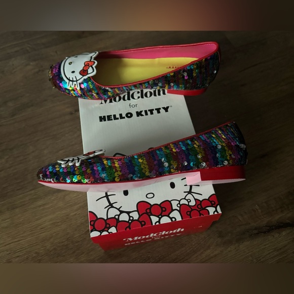 HELLO KITTY (MODCLOTH)-Colorful Sequins Women's Flats - Picture 7 of 14